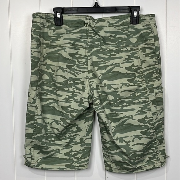 George & Martha Womens Camo Shorts 10 Shades of Green Button/Zip Fly Pockets EUC - Picture 10 of 15